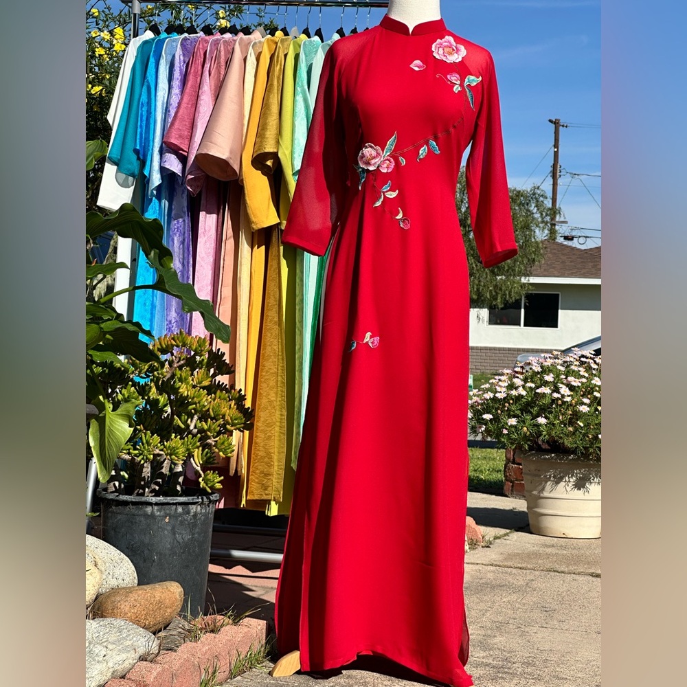 $62 Traditional Ao Dai